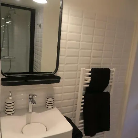 2 Pieces Vagliano Апартаменты *